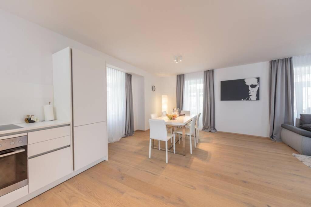 Vienna City Apartments Castelligasse Viena Exterior foto